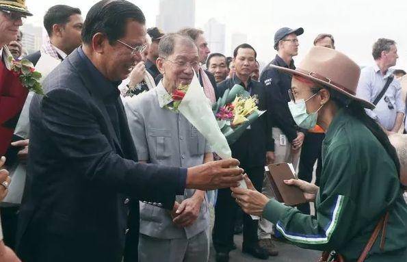 卫生局紧急寻人！4名新冠感染高风险人士入澳后失联！“恐怖邮轮”或再度上演？澳政府今日从日本撤侨